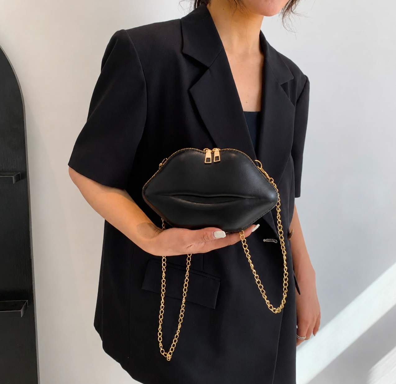 Lip Shaped Crossbody Bag